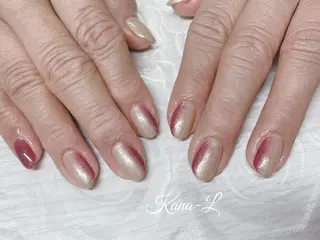 カラー ネイル 芦辺 香奈のネイルデザイン