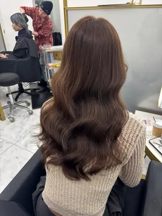 ロング ラベンダーカラー /巻き/WAKANAのヘアスタイル