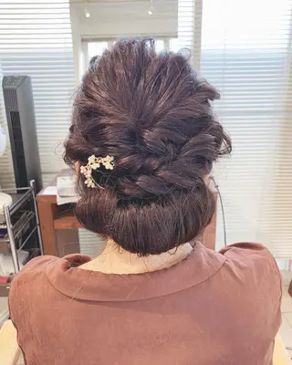 セミロング 加藤 綾華のヘアスタイル