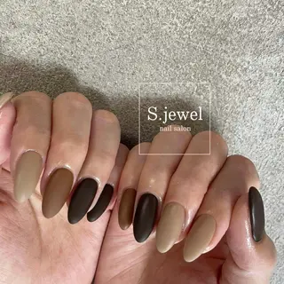 ネイル S♡JEWEL所属・S. JEWELのネイルデザイン