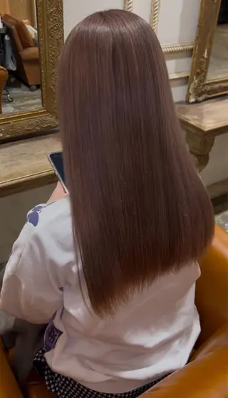 カラー sou Lead所属・Yamashita Seiyaのヘアスタイル