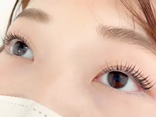 マツエク・マツパ Honey&Miel 🩶🎀AYANAのマツエク・マツパデザイン