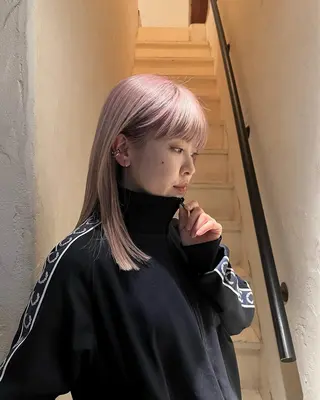 セミロング Lewes所属・Lewes リョウのヘアスタイル