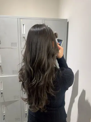 ロング 透明感カラー/レイ ヤーカット/KaHoのヘアスタイル