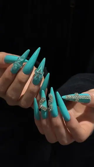 ネイル Statice所属・YUNA FUKUDAのネイルデザイン