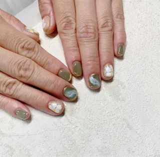 ネイル Queen‘s nailのネイルデザイン