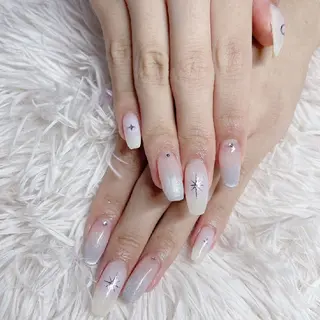 ネイル テティアロマ所属・テティアロマ🌷 ミナのネイルデザイン