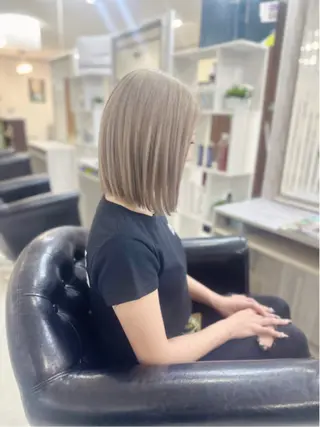 ミディアム カラー YURI ✨のヘアスタイル