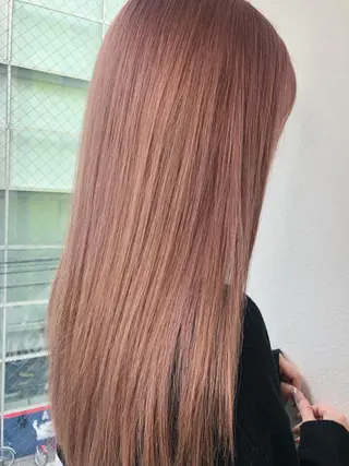 ロング カラー ito. ブリーチ/髪質改善のヘアスタイル