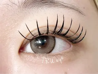 マツエク・マツパ TRU NAIL &EYE 西船橋店所属・高橋 桃花のマツエク・マツパデザイン