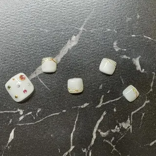 ネイル 吉澤 友恵のネイルデザイン