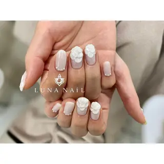 ネイル アトリエ　ミモザ所属・いまむら あかりのネイルデザイン