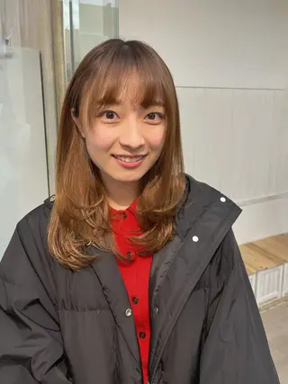 セミロング カラー パーマ ヘアアレンジ 二ヶ月綺麗が続く デザイン/星野六三四のヘアスタイル