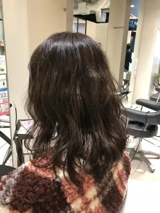 ミディアム カラー aimée/ まつ毛&眉毛サロンの眉毛・アイブロウイメージ