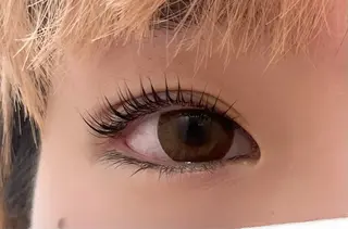 マツエク・マツパ Eyelash salon Lily所属・杉浦 ともこのマツエク・マツパデザイン