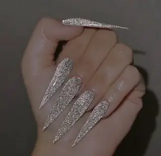 ネイル Spade Q Nailのネイルデザイン