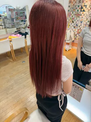 カラー 山本 瑠華のヘアスタイル