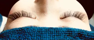 マツエク・マツパ サロンEF 金山店所属・アイデザイナー HIBINOのマツエク・マツパデザイン