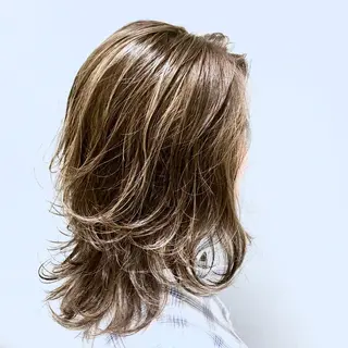 セミロング カラー 🌈ぷる艶カラー🌈 髪質改善👑柳沼尚貴のヘアスタイル