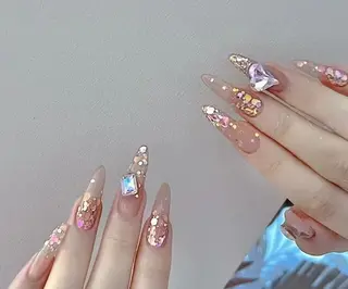 ネイル Oomiya 服部のネイルデザイン