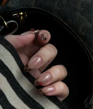 ネイル Lynn_ Nailのネイルデザイン