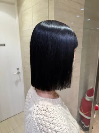 カラー ICHINA🦋寒色 /青髪/艶髪/大船のヘアスタイル