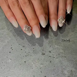 ネイル SWING Nail Salon所属・Yoshida Takakoのネイルデザイン