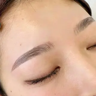 アイブロウ grey京橋/ 池田のマツエク・マツパデザイン