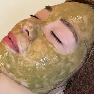 【肌質改善サロン】 医療提携シャルムのエステ・リラクイメージ