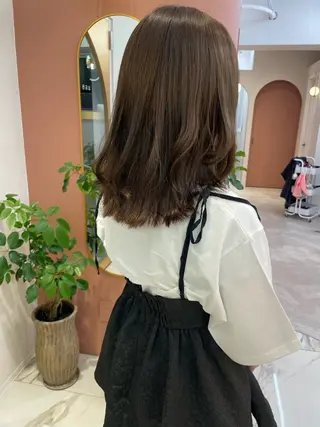 ミディアム ショート・ボブ 中村俊哉のヘアスタイル