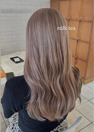 セミロング ⭐️ダブルカラー⭐️ ｼｭﾝ⭐️のヘアスタイル