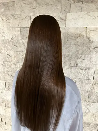 ロング Respia所属・早坂 匠/酸性ストレートのヘアスタイル