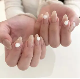 ネイル HIN NAILのネイルデザイン