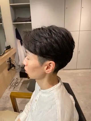 ショート パーマ メンズ マエダ リョウのヘアスタイル