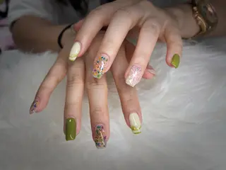 ネイル INF ネイルサロンのネイルデザイン