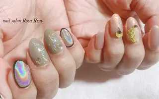 ミディアム ネイル ネイルスタジオ シェイクユアハンズのネイルデザイン