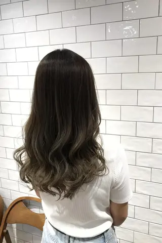 ロング カラー 原山 直人のヘアスタイル