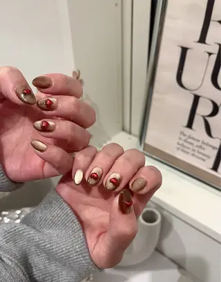 ネイル S. SAYAのネイルデザイン