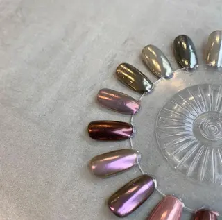 ネイル SHELL TOKYO所属・鎌田 玲奈のネイルデザイン