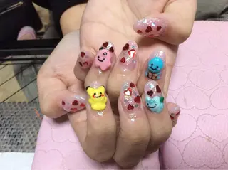 ネイル フラワー ムーンのネイルデザイン