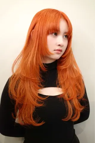 ミディアム カラー SALOWIN所属・ブリーチ✨ ボブ🪢レイヤーのヘアスタイル