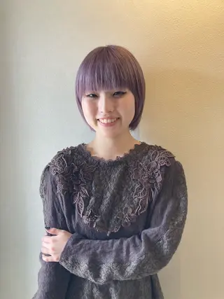 カラー 志村 瞳のヘアスタイル