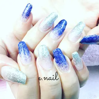 ネイル e.nail所属・和賀井 恵理のネイルデザイン