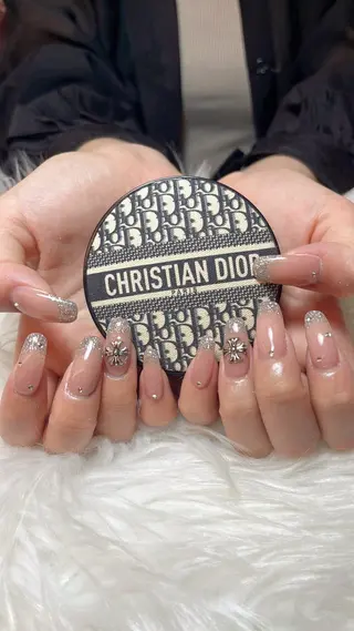 ネイル SALON DOUDOUのネイルデザイン