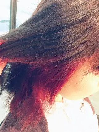 カラー 🩵オカダ サヤカ🩵のヘアスタイル