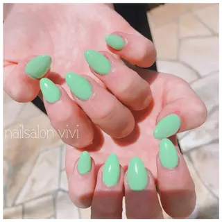 ネイル ＶＩＶＩ nailsalonのネイルデザイン