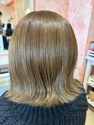 ミディアム カラー おおやま たくみのヘアスタイル