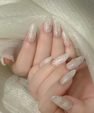 ネイル RAFFINE haru🦋🩵のネイルデザイン