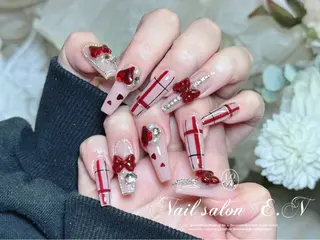 ネイル E.N🦋 長さ出し/持ち込みのネイルデザイン