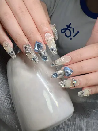 ネイル Lee Nailsのネイルデザイン
